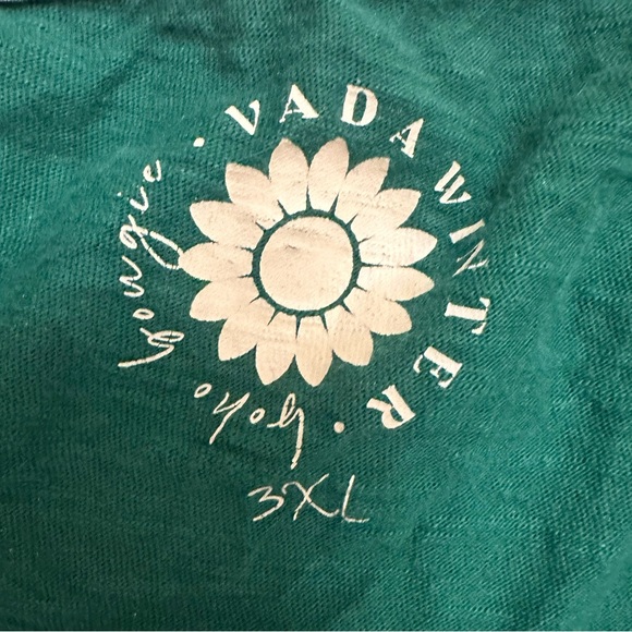 Vada Winter Green Floral Sunflower Jumpsuit, size 3X (20-22) - Picture 4 of 6